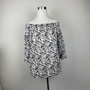 NWT Worth Off Shoulder Light Weight Blouse small S